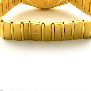 Omega Armbanduhr Constellation 95 Automatik mit Datumsanzeige und Chronometer, Leuchtindizes und Schnellschaltung, gebrauchte Luxusuhr im Top-Zustand