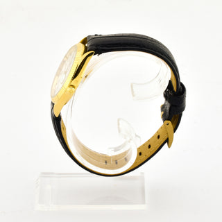 Zenith Armbanduhr Captain Quarzwerk mit Datumsanzeige und Zentralsekunde, Leuchtzeiger und Leuchtindizes, gebrauchte Luxusuhr im Top-Zustand