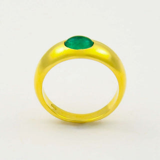 Smaragdring aus 585 Gelbgold, nachhaltiger second hand Schmuck perfekt aufgearbeitet