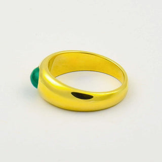 Smaragdring aus 585 Gelbgold, nachhaltiger second hand Schmuck perfekt aufgearbeitet