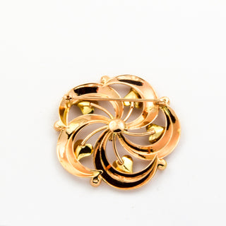 Brosche aus 750 Gelbgold mit Rubin, nachhaltiger second hand Schmuck perfekt aufgearbeitet