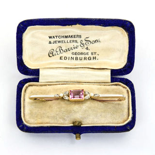 Brosche aus 585 Gelb- und Weißgold mit Turmalin, Perle und Diamant, nachhaltiger second hand Schmuck perfekt aufgearbeitet