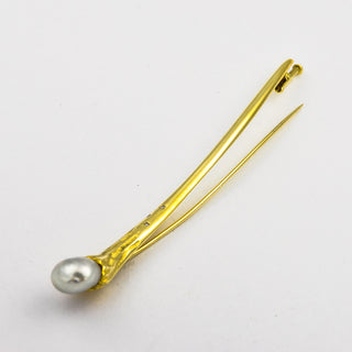 Brosche aus 585 Gelbgold mit Perle und Brillant, nachhaltiger second hand Schmuck perfekt aufgearbeitet