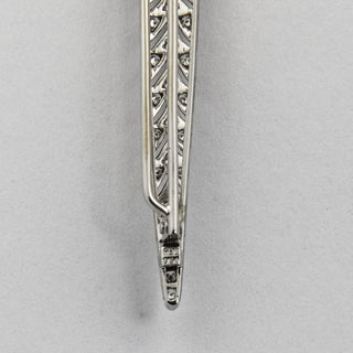 Brosche aus 750 Weißgold mit Brillant, neuwertig, nachhaltiger second hand Schmuck perfekt aufgearbeitet