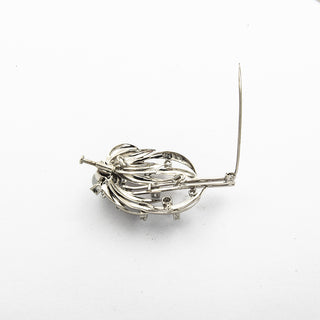 Brosche aus 585 Weißgold mit Perle und Brillant, nachhaltiger second hand Schmuck perfekt aufgearbeitet