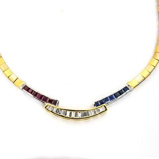 Saphircollier aus 750 Gelb- und Weißgold mit Rubin und Diamant, nachhaltiger second hand Schmuck perfekt aufgearbeitet