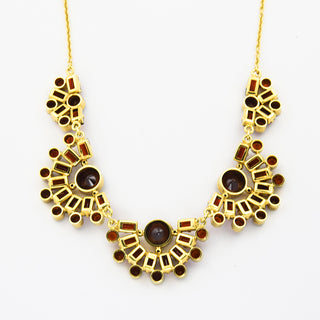 Collier aus 585 Gelbgold mit Granat, nachhaltiger second hand Schmuck perfekt aufgearbeitet