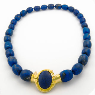 Lapislazulikette mit Schmuckschließe aus Gelbgold, Handarbeit, nachhaltiger second hand Schmuck perfekt aufgearbeitet