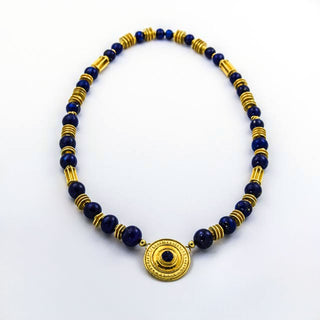 Collier aus 750 Gelbgold mit Lapislazuli, nachhaltiger second hand Schmuck perfekt aufgearbeitet