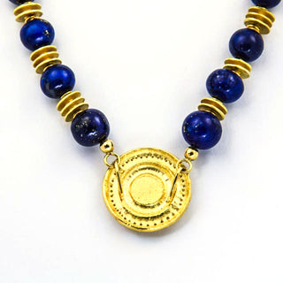 Collier aus 750 Gelbgold mit Lapislazuli, nachhaltiger second hand Schmuck perfekt aufgearbeitet