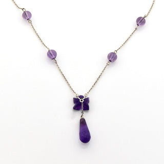 Collier Blüte aus 585 Weißgold mit Amethyst, nachhaltiger second hand Schmuck perfekt aufgearbeitet