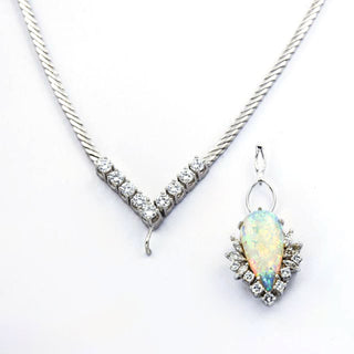 Collier aus 585 Weißgold mit Opal, Brillant und Diamant, nachhaltiger second hand Schmuck perfekt aufgearbeitet