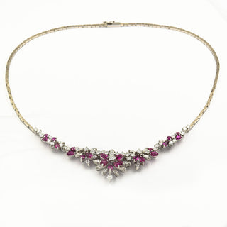 Collier aus 750 Weißgold mit Rubin, Brillant und Diamant, nachhaltiger second hand Schmuck perfekt aufgearbeitet
