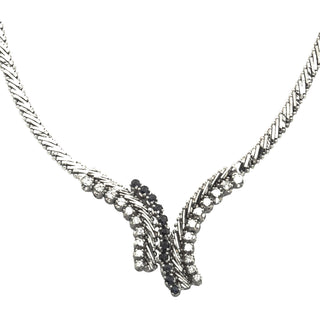 Collier aus 750 Weißgold mit Saphir und Brillant, nachhaltiger second hand Schmuck perfekt aufgearbeitet