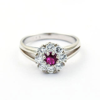 Rubinring aus 585 Weißgold mit Brillant, nachhaltiger second hand Schmuck perfekt aufgearbeitet