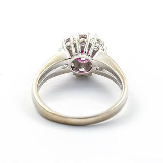 Rubinring aus 585 Weißgold mit Brillant, nachhaltiger second hand Schmuck perfekt aufgearbeitet