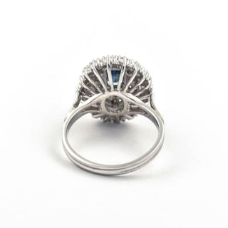 Saphirring aus 750 Weißgold mit Diamant, nachhaltiger second hand Schmuck perfekt aufgearbeitet