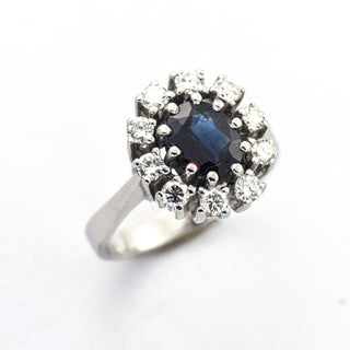 Saphirring aus 585 Weißgold mit Brillant, nachhaltiger second hand Schmuck perfekt aufgearbeitet