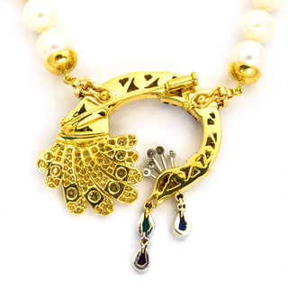 Perlenkette mit Schließe aus 750 Gelb- und Weißgold mit Perle, Smaragd und Saphir, nachhaltiger second hand Schmuck perfekt aufgearbeitet