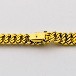 Halskette aus 750 Gelbgold, nachhaltiger second hand Schmuck perfekt aufgearbeitet