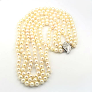 Perlenkette aus 585 Weißgold mit Diamant, nachhaltiger second hand Schmuck perfekt aufgearbeitet