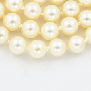 Perlenkette mit Schließe aus 585 Gelbgold, nachhaltiger second hand Schmuck perfekt aufgearbeitet