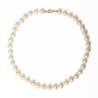 Perlenkette mit Schließe aus 585 Gelbgold, nachhaltiger second hand Schmuck perfekt aufgearbeitet