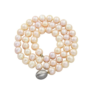 Gellner Stahl Perlenkette mit Schließe aus Edelstahl mit Brillant, nachhaltiger second hand Schmuck perfekt aufgearbeitet