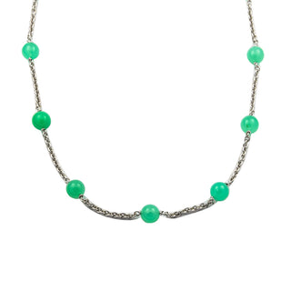 Halskette aus 585 Weißgold mit Chrysopras, nachhaltiger second hand Schmuck perfekt aufgearbeitet