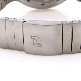 IWC Herrenarmbanduhr Ocean 2000 Porsche Design Automatik mit Datumsanzeige und Leuchtindizes, verschraubte Krone und verschraubter Gehäuseboden, gebrauchte Luxusuhr im Top-Zustand