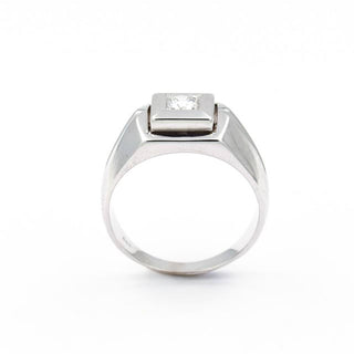 Herrenring aus 585 Weißgold mit Brillant, nachhaltiger second hand Schmuck perfekt aufgearbeitet