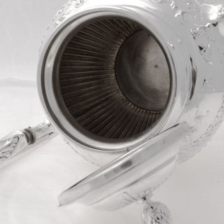 Kanne Schleifen aus 800 Silber, nachhaltiger second hand Schmuck perfekt aufgearbeitet