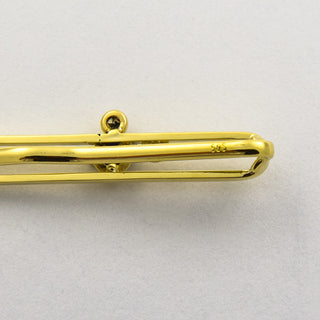 Krawattenklammer aus 585 Gelbgold mit Saphir und Brillant, nachhaltiger second hand Schmuck perfekt aufgearbeitet