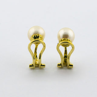 Ohrclips aus 585 Gelbgold mit Perle, nachhaltiger second hand Schmuck perfekt aufgearbeitet