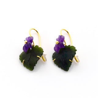 Ohrhänger aus 750 Gelbgold mit Jade und Amethyst, nachhaltiger second hand Schmuck perfekt aufgearbeitet