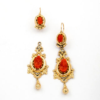 Ohrhänger aus 585 Gelbgold mit Koralle, nachhaltiger second hand Schmuck perfekt aufgearbeitet