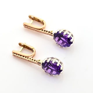 Ohrhänger aus 750 Rot- und Weißgold mit Amethyst und Zirkonia, nachhaltiger second hand Schmuck perfekt aufgearbeitet