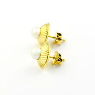 Perlenohrstecker aus 585 Gelbgold, nachhaltiger second hand Schmuck perfekt aufgearbeitet