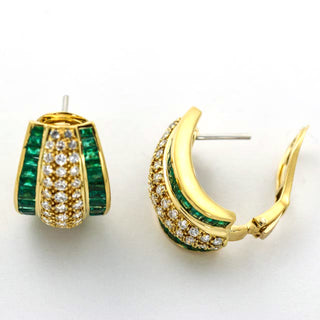 Smaragdohrstecker aus 750 Gelbgold mit Brillant, nachhaltiger second hand Schmuck perfekt aufgearbeitet