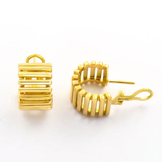 Ohrstecker mit Clipmechanik aus 750 Gelbgold, nachhaltiger second hand Schmuck perfekt aufgearbeitet