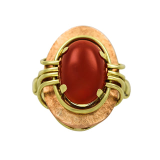 Korallenring aus 585 Gelb- und Rotgold, nachhaltiger second hand Schmuck perfekt aufgearbeitet