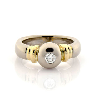 Brillantring aus 750 Gelb- und Weißgold, nachhaltiger second hand Schmuck perfekt aufgearbeitet