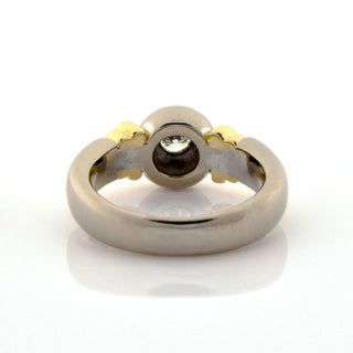 Brillantring aus 750 Gelb- und Weißgold, nachhaltiger second hand Schmuck perfekt aufgearbeitet