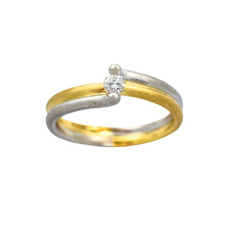 Brillantring aus 750 Gelb- und Weißgold, nachhaltiger second hand Schmuck perfekt aufgearbeitet