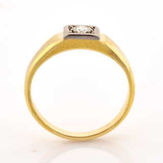 Ring aus 585 Gelb- und Weißgold mit Brillant, nachhaltiger second hand Schmuck perfekt aufgearbeitet