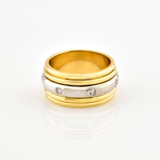 Brillantring aus 750 Gelb- und Weißgold, nachhaltiger second hand Schmuck perfekt aufgearbeitet