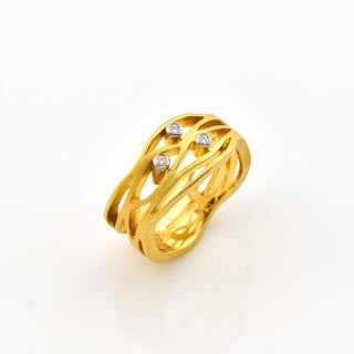 Brillantring aus 750 Gelb- und Weißgold, nachhaltiger second hand Schmuck perfekt aufgearbeitet