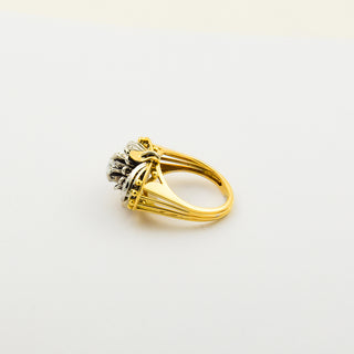 Brillantring aus 750 Gelb- und Weißgold, nachhaltiger second hand Schmuck perfekt aufgearbeitet