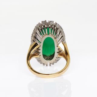 Ring aus 750 Gelb- und Weißgold mit Chrysopras und Brillant, nachhaltiger second hand Schmuck perfekt aufgearbeitet