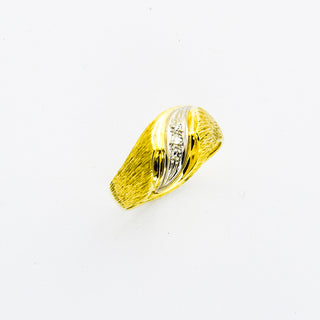 Ring aus 585 Gelb- und Weißgold mit Diamant, nachhaltiger second hand Schmuck perfekt aufgearbeitet